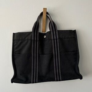 AUTHENTIC PRELOVED Hermes fourre tout mm tote bag